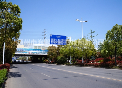 蘇州優質公路交通標志牌桿